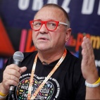 Nieważne, że na głowie wianek